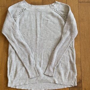 American Eagle Outfitters Light Gray Sweater